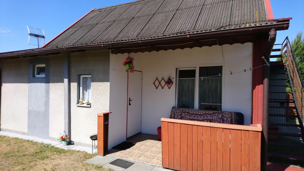 Dom Bursztynek - Domek Murowany Junoszyno Buitenkant foto